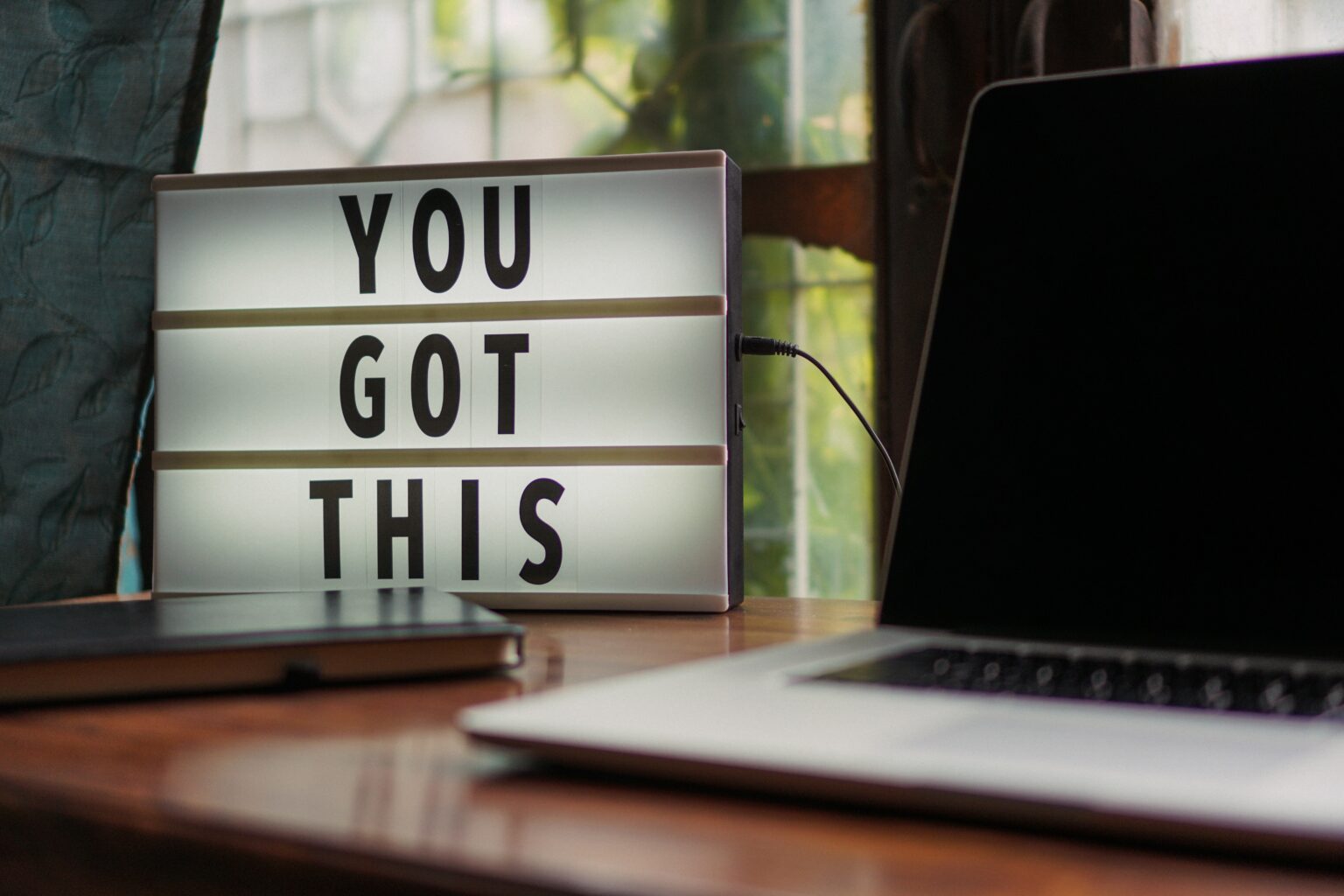 computer_success-1536x1024